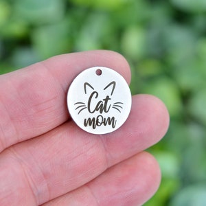 Cat Mom, Laser Engraved Custom Charm CC703