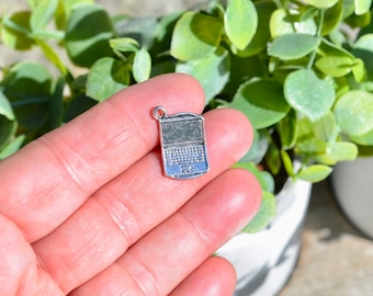 BULK 20   Computer Laptop 3D Silver Tone Charms SC4124