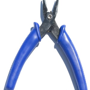 May include: Blue handled pliers with black metal jaws. The pliers are designed for jewelry making.