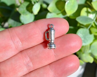 BULK 20  Kitchen Blender 3D Silver Tone Charms SC6818