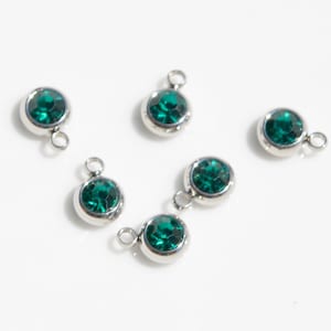 5 Emerald Green,  Stainless Steel and Glass Birthstone Drop Charms SC5009