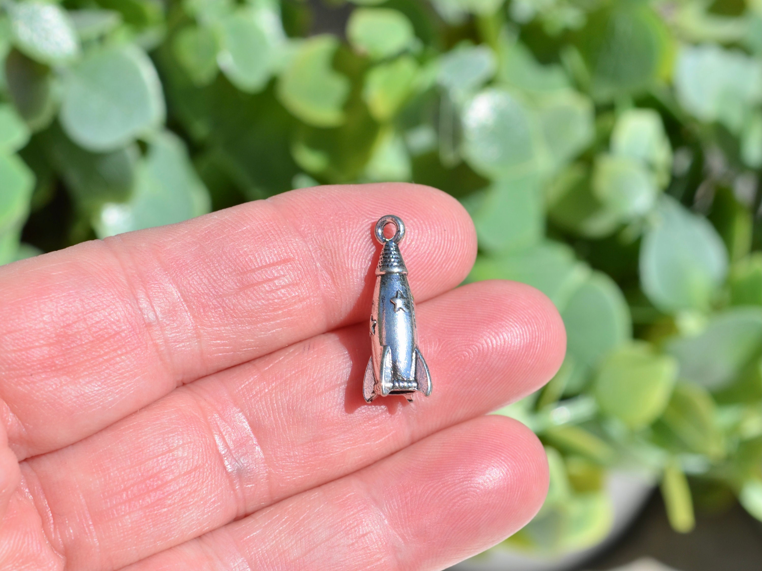 BULK 20 Rocket Ship Silver Tone 3D Charms SC6977 - Etsy