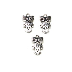 10 Owl Silver Tone Charms SC1390 image 3