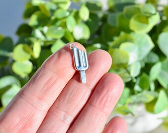 5  Popsicle  Silver Tone Charms SC1572