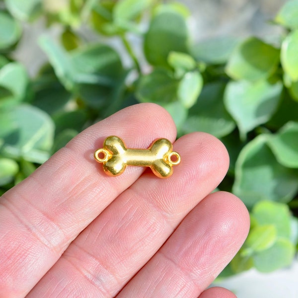 5  Dog Bone Gold Tone Connector Charms GC3905