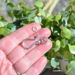 BULK 20  Toggle Hook Silver Tone Clasps  F210