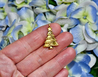 1  Christmas Tree Gold Tone Charm GC3443