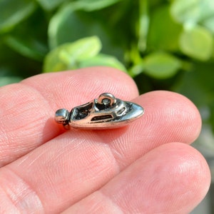 1 Motor Boat 3D Silver Tone Charm SC6825