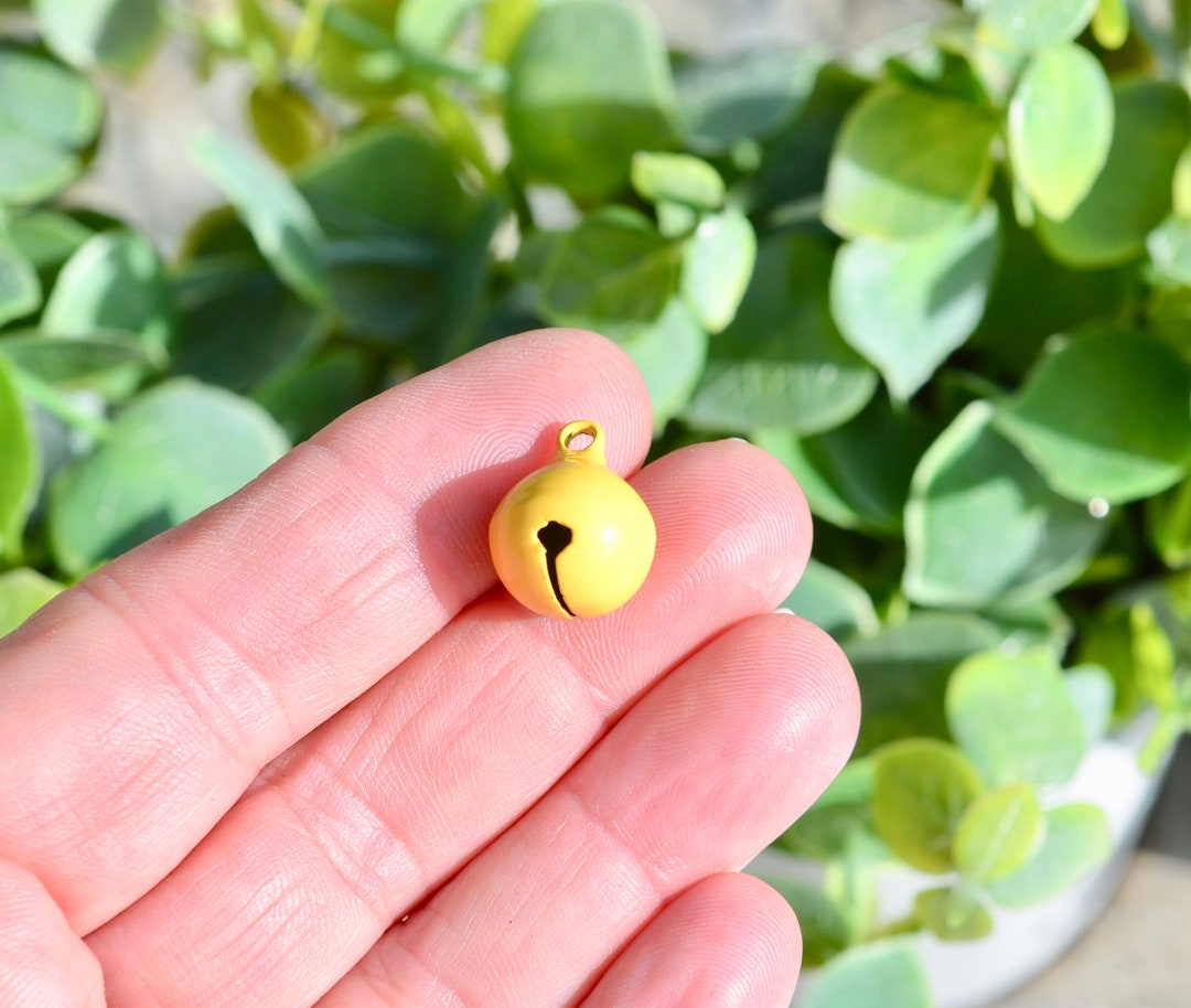 Yellow Ringing Bells BULK 10 Yellow Jingle Bells SC5562 - Etsy