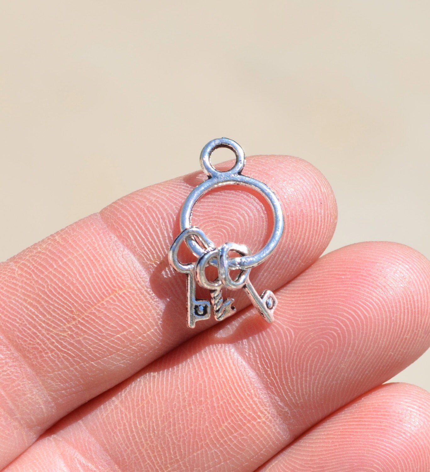 BULK 20 Tiny Key Ring Silver Tone Charms SC6552 Etsy