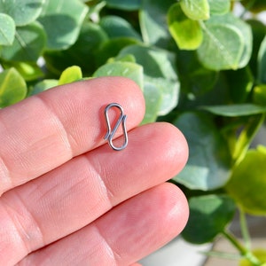 BULK 20 Stainless Steel 13mm S Hook  Clasps  F613