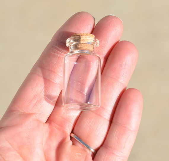 5 Small Glass Vials with Cork Stoppers F235