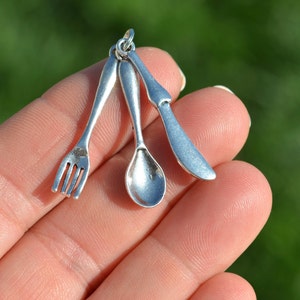 1 Spoon, Fork and Knife Set Silver Tone Charms SC3665 image 1