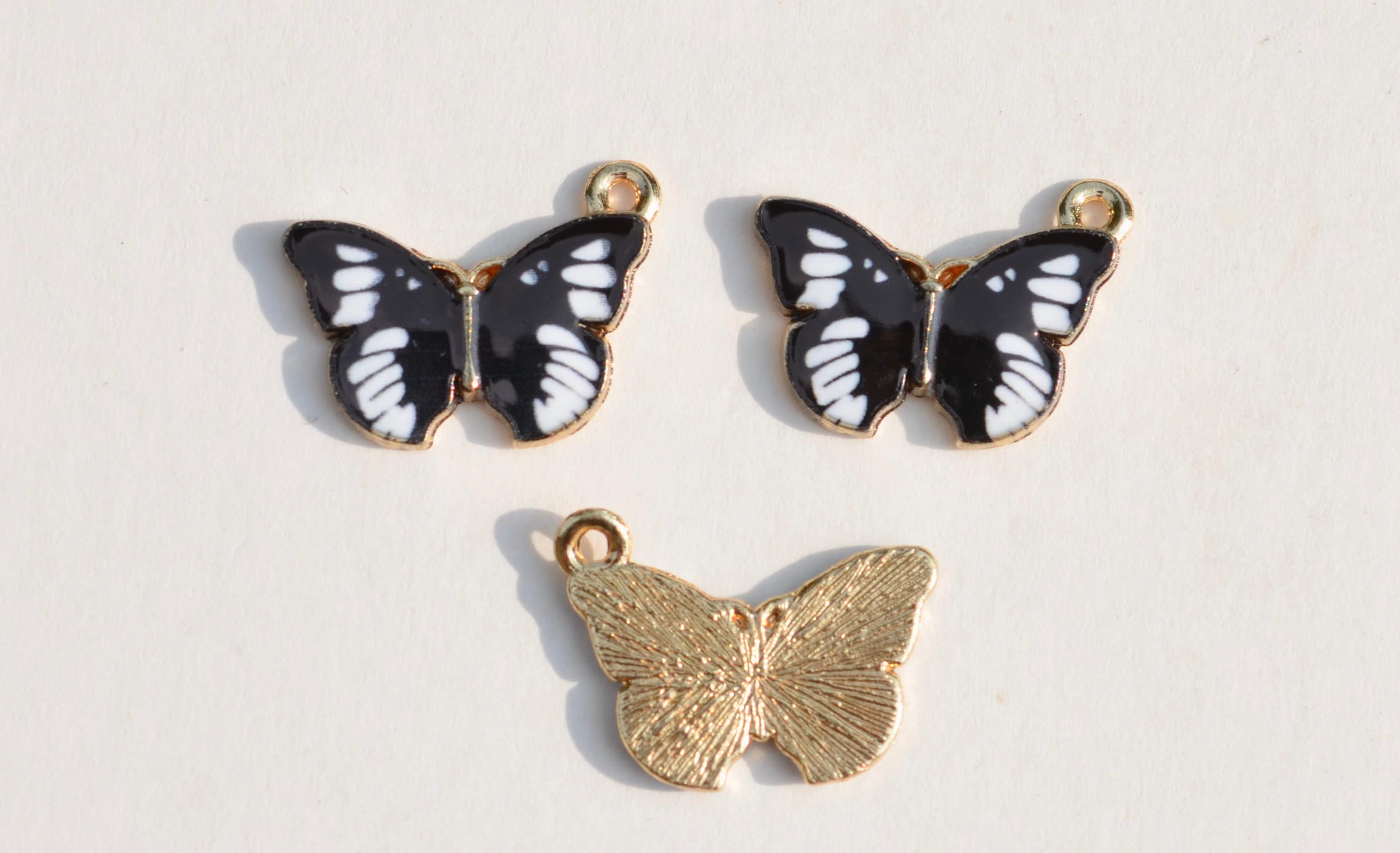 5 Black and White Enamel Butterfly Gold Tone Charms GC5384 Etsy