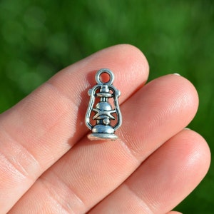 BULK 50 Lantern 20mm Silver Tone 3D Charms SC3038