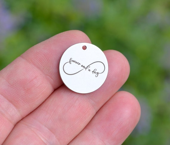 Sterling Silver Graduation Day Charm 20mm - Engravable Sterling Silver Graduation Day Charm 20mm - Engravable