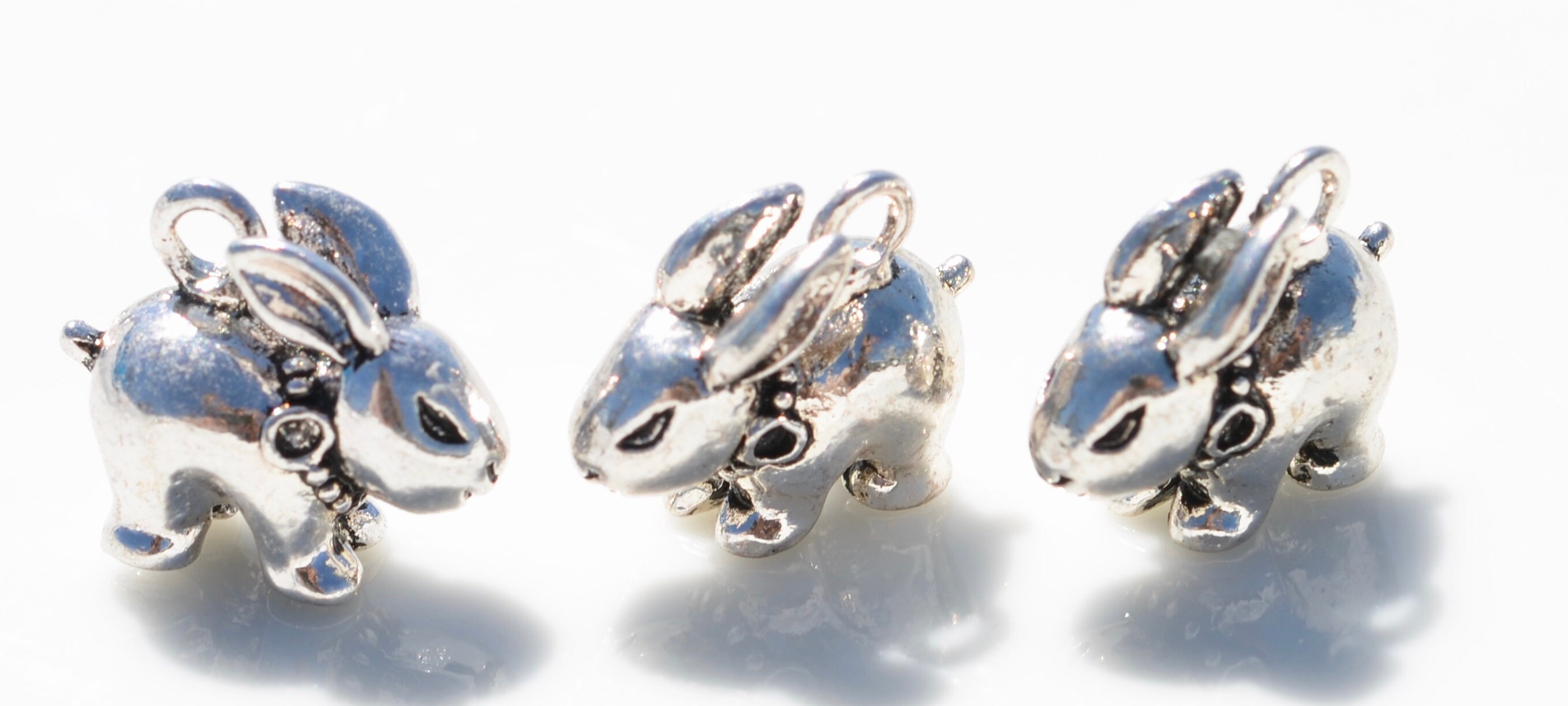 【AND A ASH】Parts Bunny Silver 30pcs Rabbit Charms Rabbit Hare Charms Animal Charms Antique
