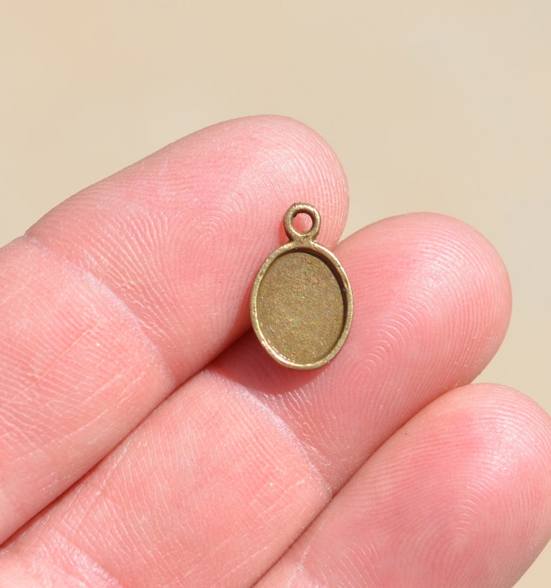 BULK 50 Small Frame Antique Bronze Charms BC5530 Etsy