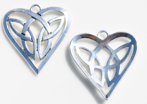 BULK 20 Celtic knot heart charms silver tone R153