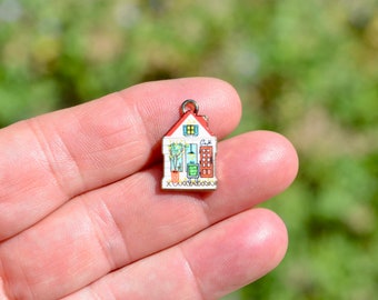 5 Red, White, Blue, Green and Yellow Enamel Gold Tone House Charms GC6616