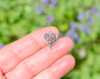 10  Heart Connector Charms SC3209