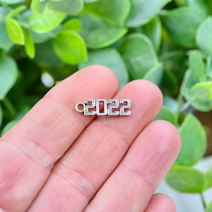 1 Year 2022 Silver Tone Charm SC5741