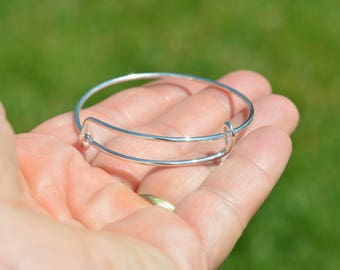 1  Children's 50mm Expandable Bangle Silver Tone Bracelet C818