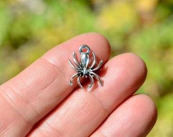 BULK 50   Spider Silver Tone Charms SC3538