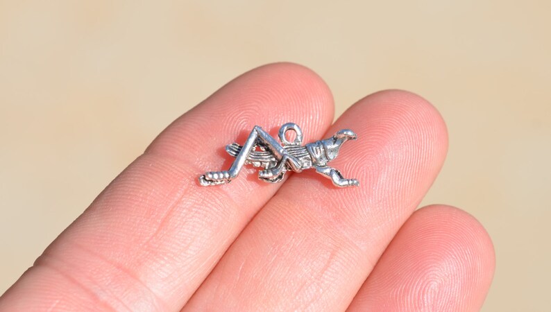 Bulk 50 Grasshopper Silver Tone Charms Sc6118