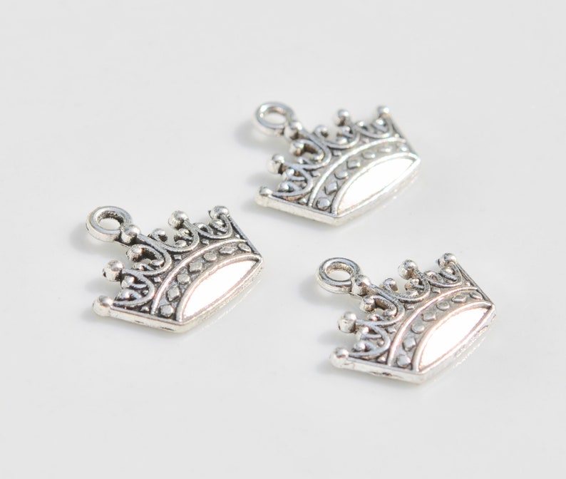 BULK 50 Crown Silver Tone Charms SC1680 image 5