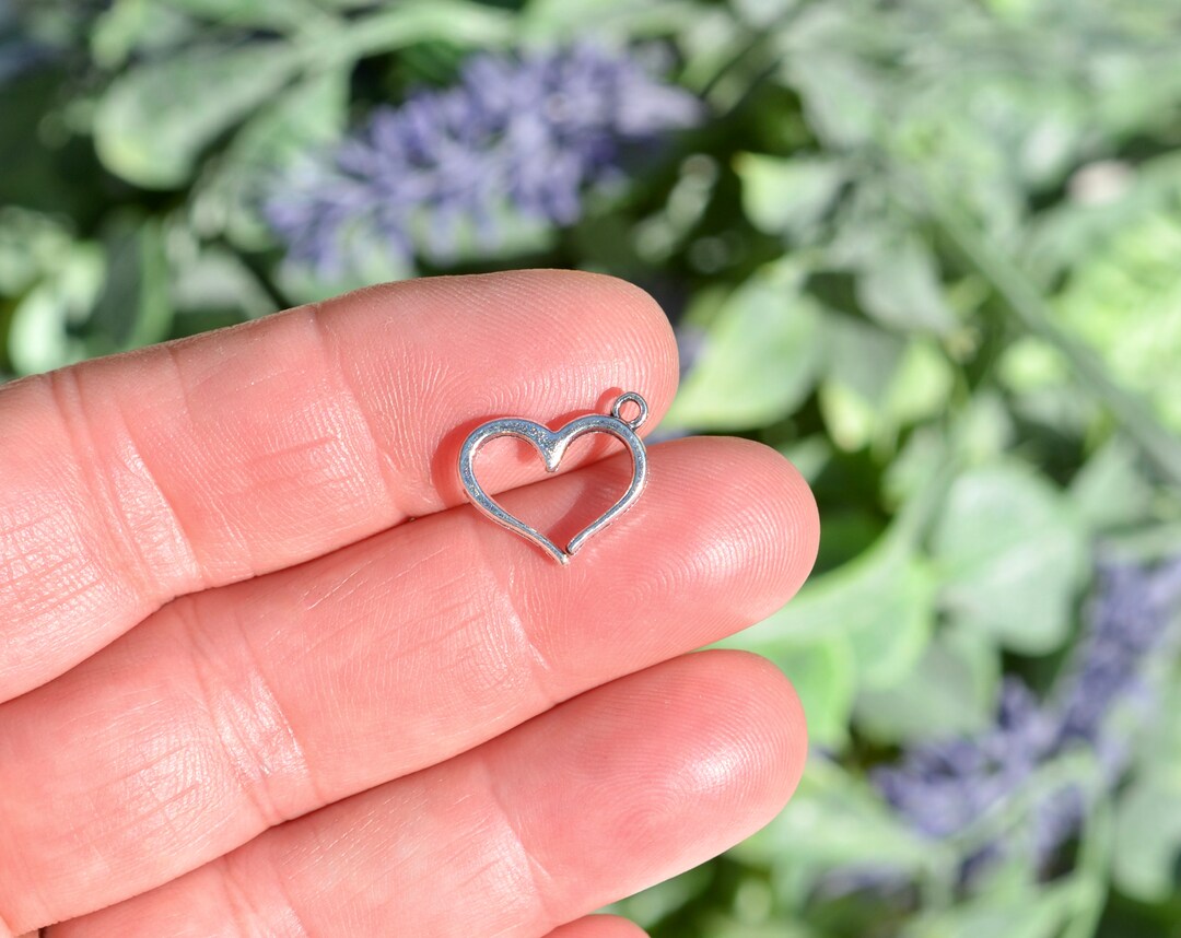 10 Open Floating Heart Silver Tone Charms SC2060 