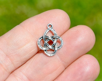 BULK 50  Celtic Knot  Silver Tone Charms SC4233