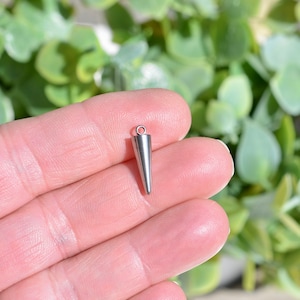 5 Stainless Steel Spike Charms  SC2926