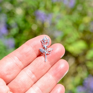 1 Stainless Steel RoseFlower Silver Tone Charm SC5613