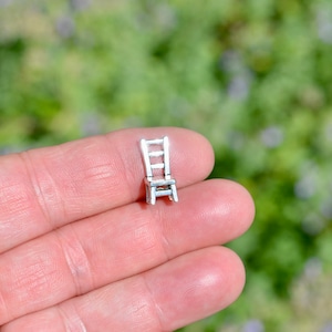 BULK 20   Chair 3D Silver Tone Charms SC2517
