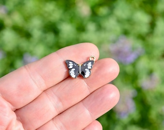 BULK 20   Black and White Enamel Butterfly Gold Tone  Charms GC5384