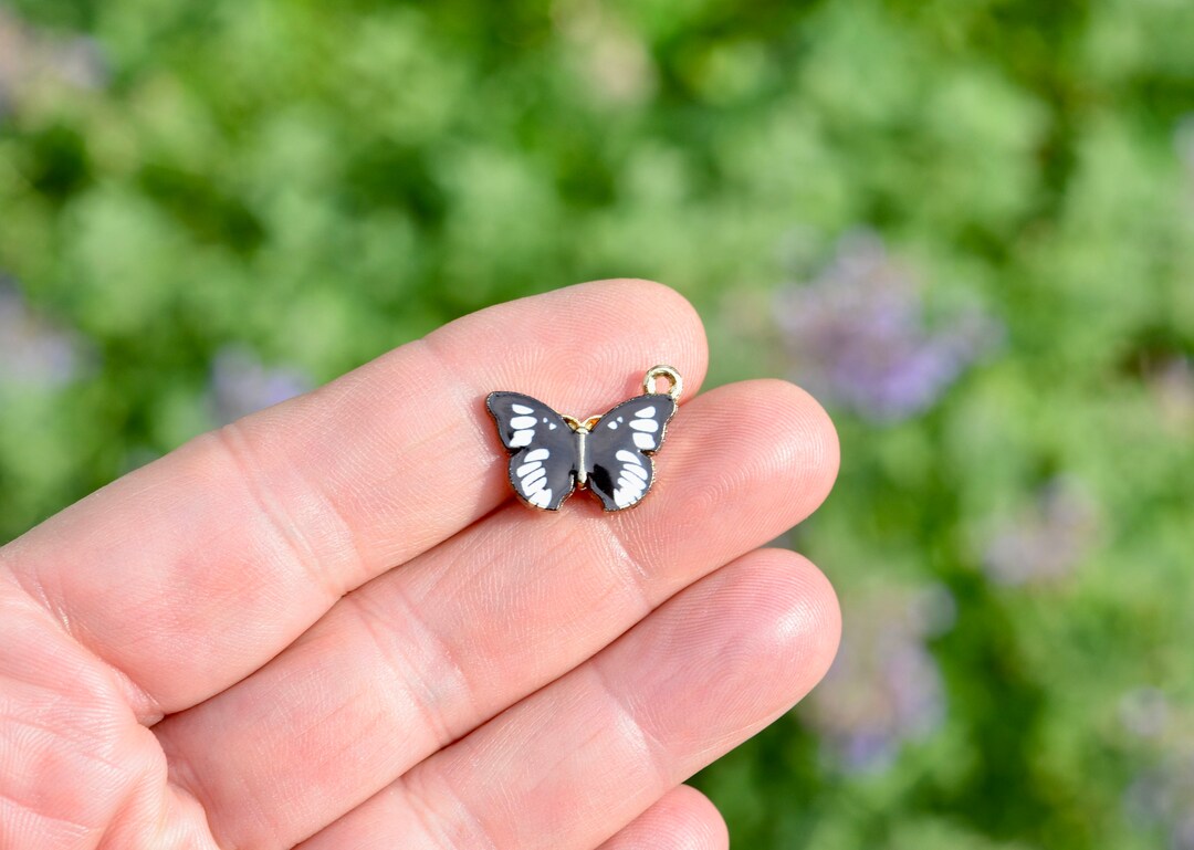 5 Black and White Enamel Butterfly Gold Tone Charms GC5384 Etsy