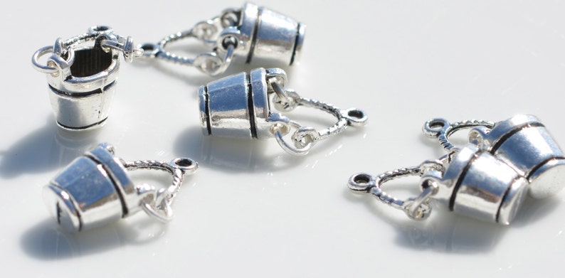 BULK 25 Bucket 3D Silver Tone Charms SC3912