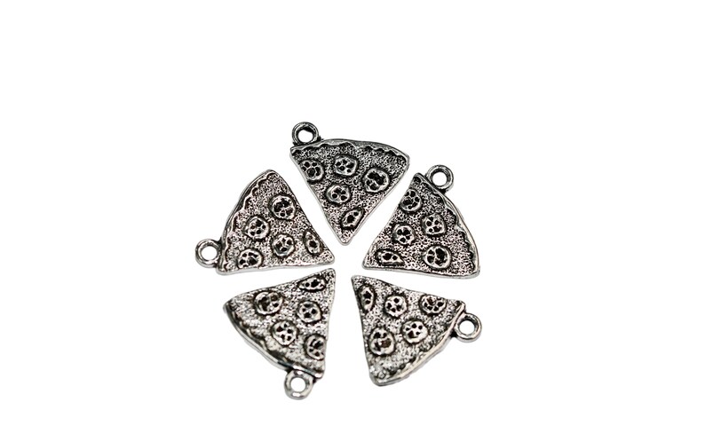 BULK 50 Slice of Pizza Silver Tone Charms SC1942 image 2