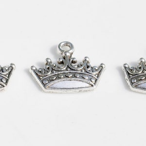 BULK 50 Crown Silver Tone Charms SC1680 image 4