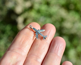 1  Airplane Silver Tone Charm SC2487