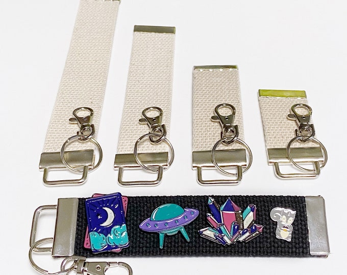 Pin Holder Keychain / Natural Keychain Pin Keeper / Pin Etsy