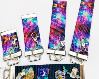 Pin holder keychain / galaxy keychain pin keeper / pin collector keychain / 1.5 width / Wide