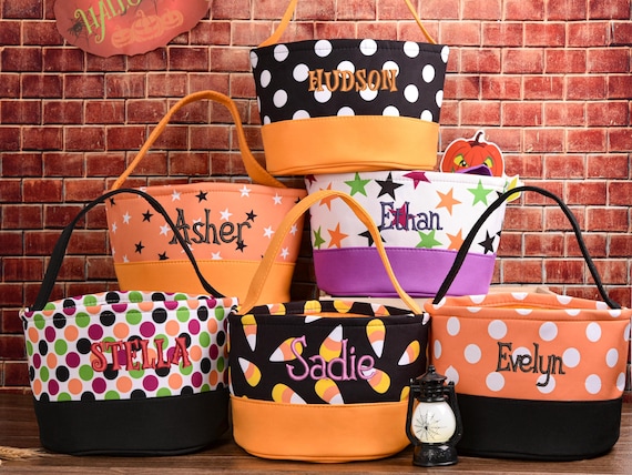 Personalized Embroidery Halloween Candy Bag，Trick-or-Treat Bucket, Halloween Bucket, Goodie gift Bags, Custom Halloween Gift Kids