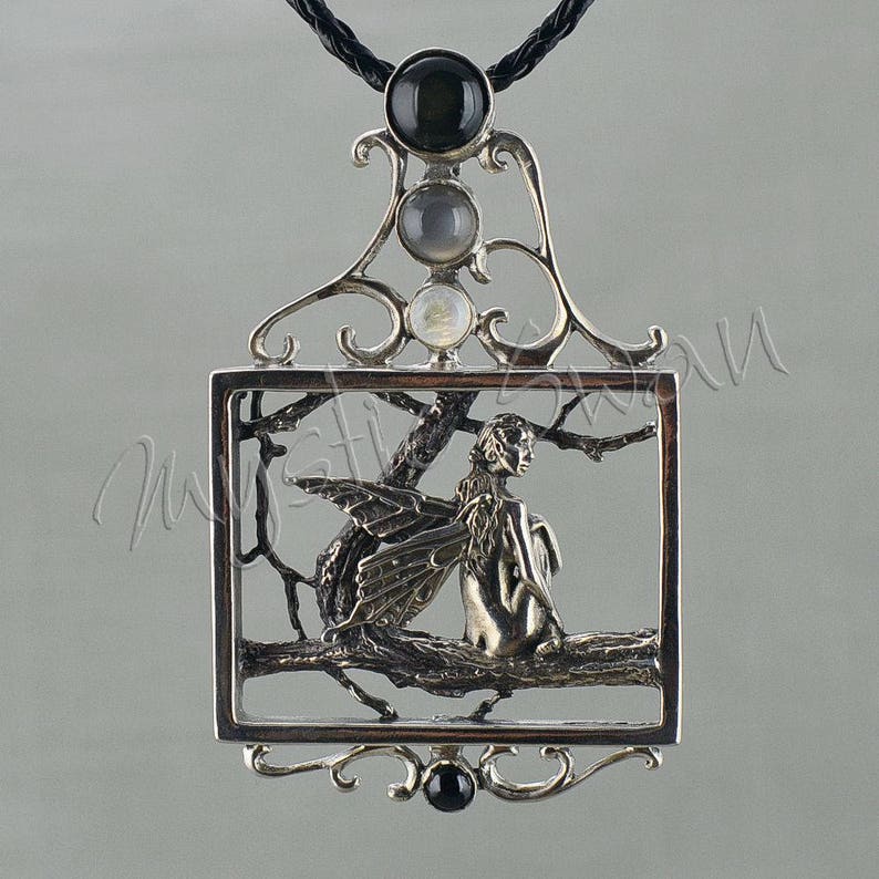 Faerie Pendant with Scrollwork and Accent Stones image 1