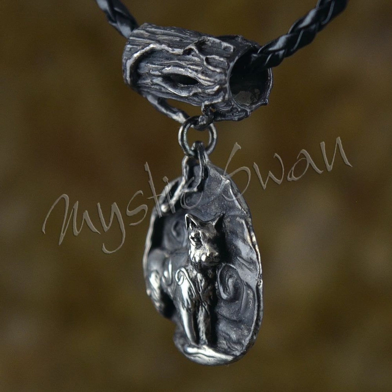 Lynx Necklace Lynx Medallion Sterling Silver Animal Jewelry Etsy
