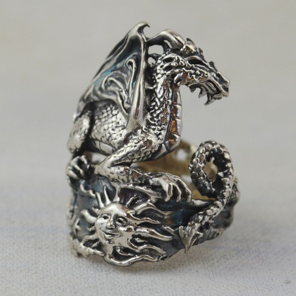 Merlin's dragon hotsell ring