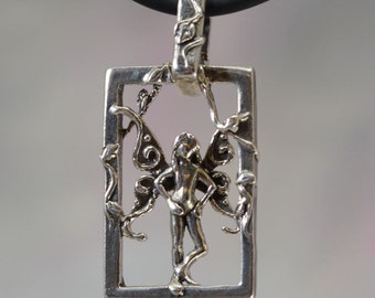 Feenwesen Imp Fantasy Schmuck Anhänger in 925er Silber