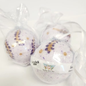 Lavender Bath Bomb, Bath Fizzy, Aromatherapy, spa gift image 3