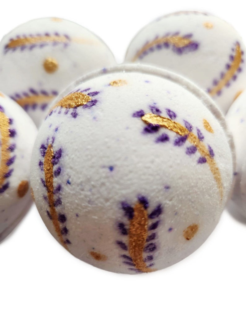 Lavender Bath Bomb, Bath Fizzy, Aromatherapy, spa gift image 1